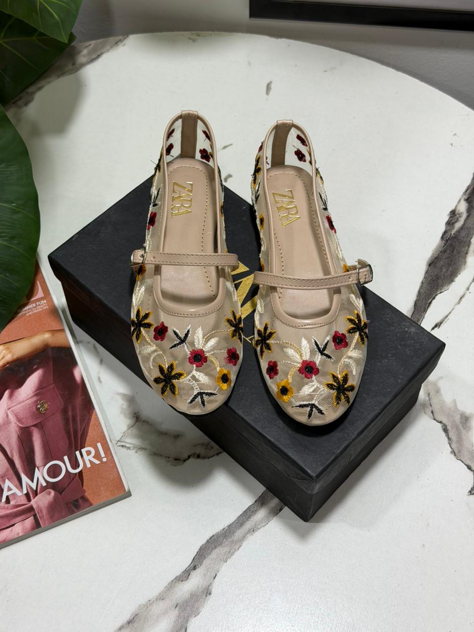 Zara Net Embroidered Pumps